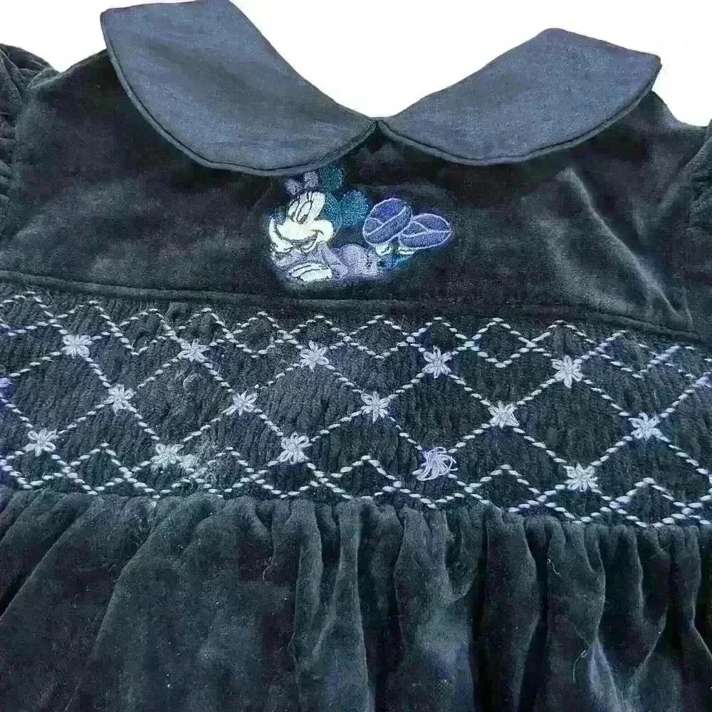 Disney Smocked Velvet Minnie Embroidered Girl’s Dress Size 18 Months Navy Purple